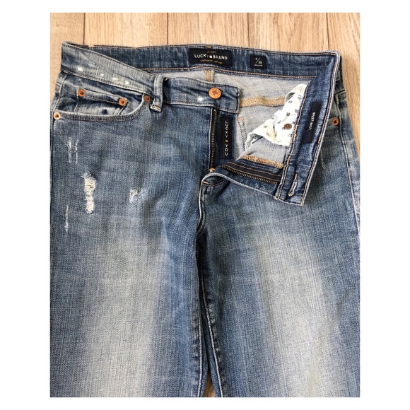 Lucky Brand ♥️ Distressed Jeans - Picture 4 of 9